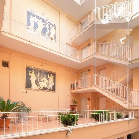 דירה Il Cortile Delle Esperidi *