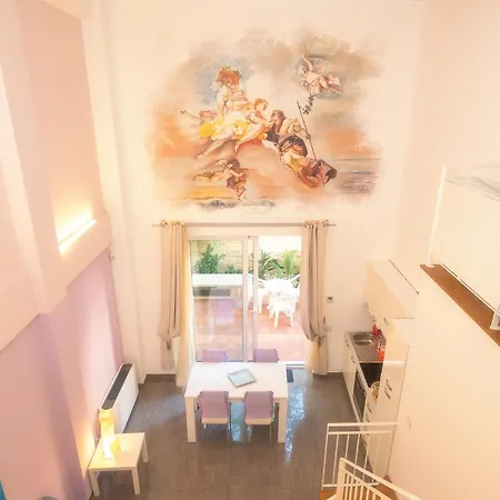 דירה Il Cortile Delle Esperidi לצ'ה