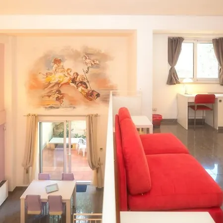 Il Cortile Delle Esperidi شقة