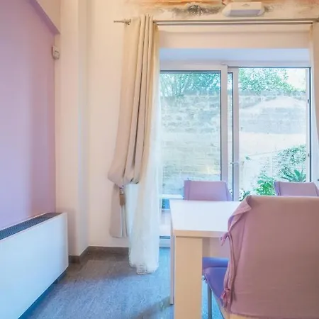 Il Cortile Delle Esperidi * לצ'ה