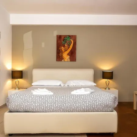 Il Cortile Delle Esperidi דירה לצ'ה