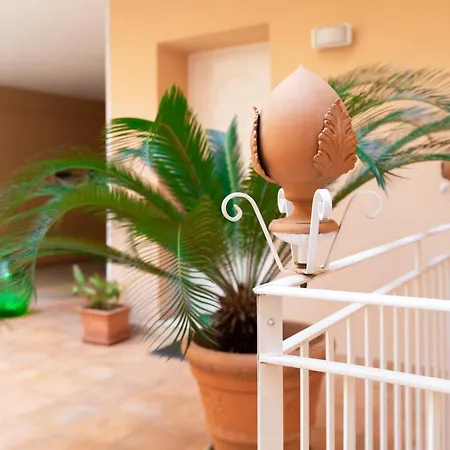 Lägenhet Il Cortile Delle Esperidi *