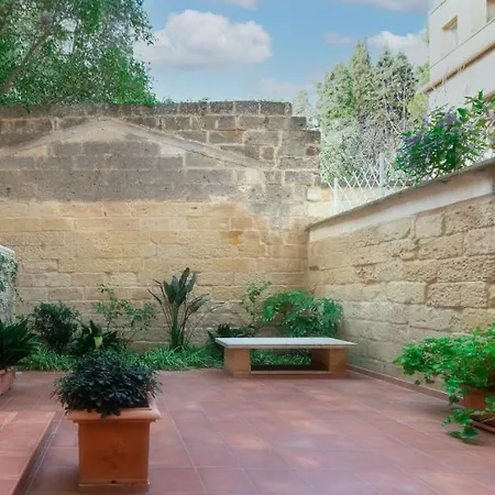 Il Cortile Delle Esperidi Apartment Lecce