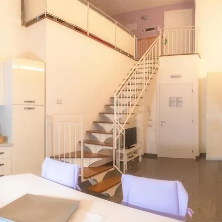 Il Cortile Delle Esperidi Apartment *