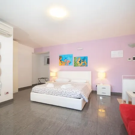 Il Cortile Delle Esperidi Lägenhet Lecce